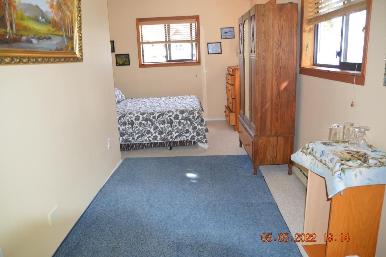 Estuary House Reflexology B&B Courtenay Eksteriør bilde